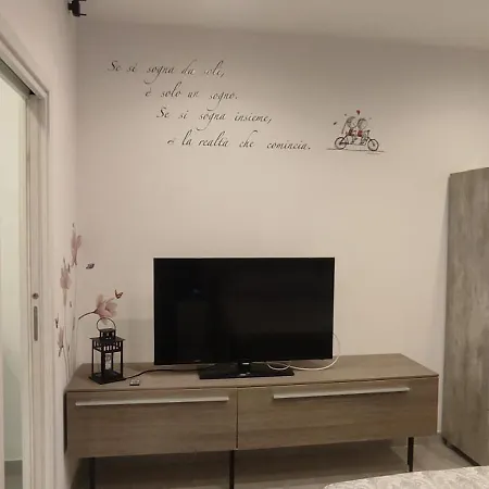 Dantonarooms نابولي