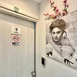 Bed & Breakfast Dantonarooms Naples